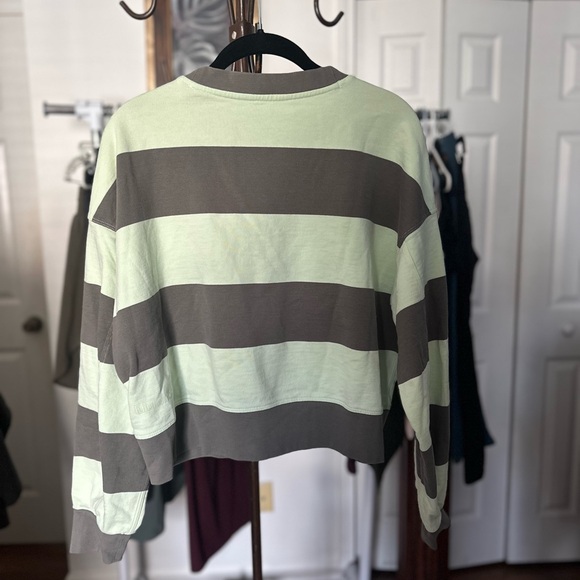 Lululemon Perfectly Oversized Cropped Crew Pack Stripe Grey Sage Kohlrabi Green - Picture 8 of 8